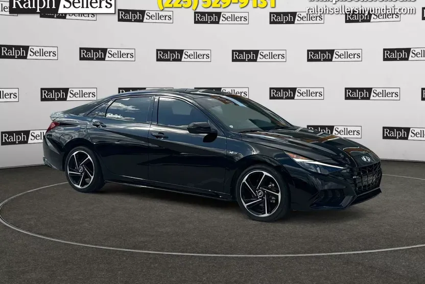 2023 Hyundai Elantra N Line photo 1
