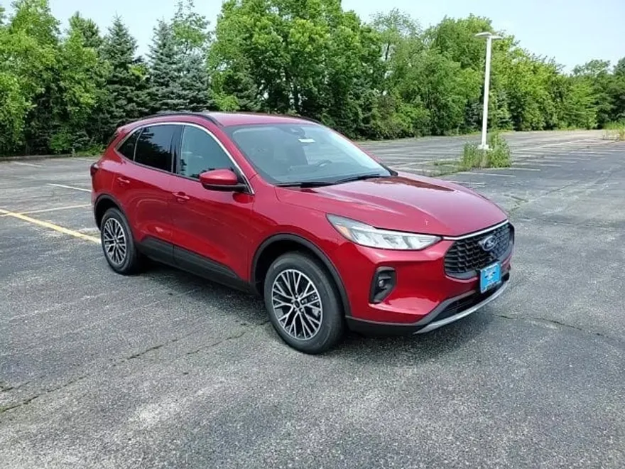 2024 Ford Escape photo 1