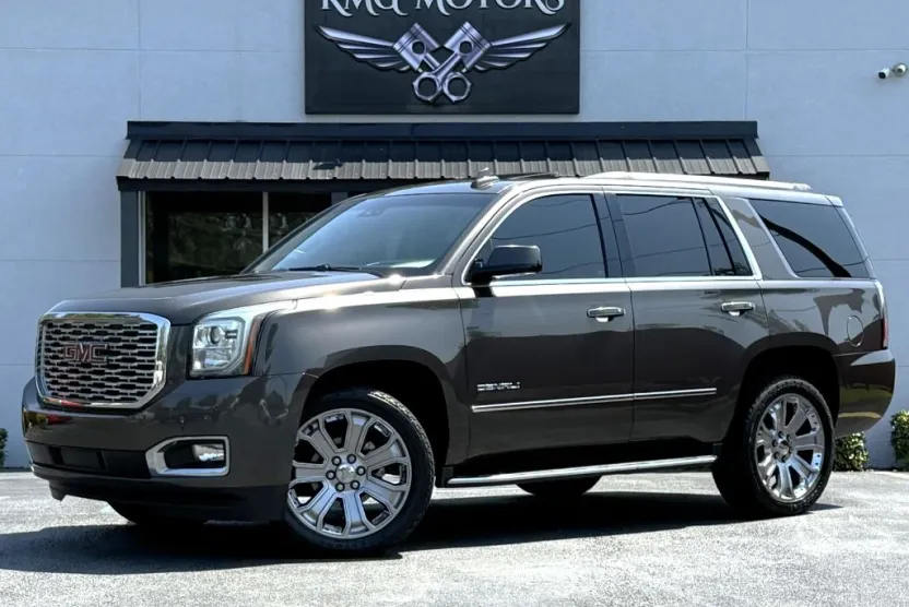 2019 Gmc Yukon Denali photo 1