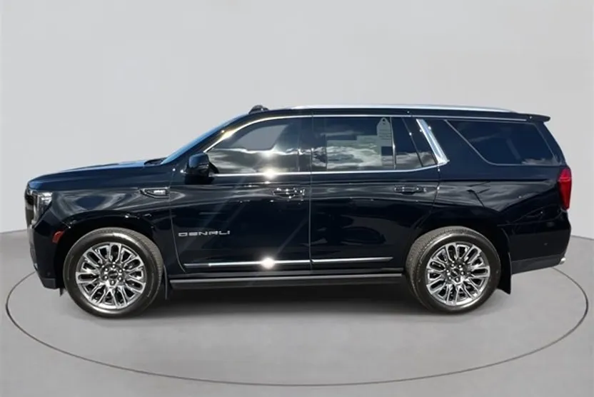 2023 Gmc Yukon Denali Ultimate photo 1
