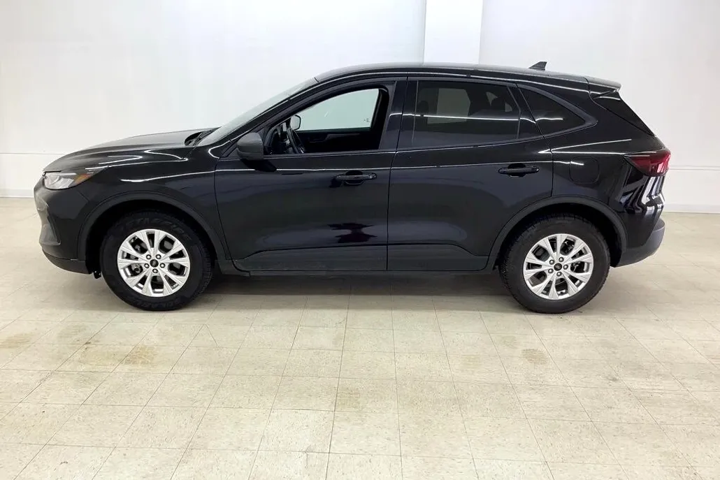2025 Ford Escape Active photo 1