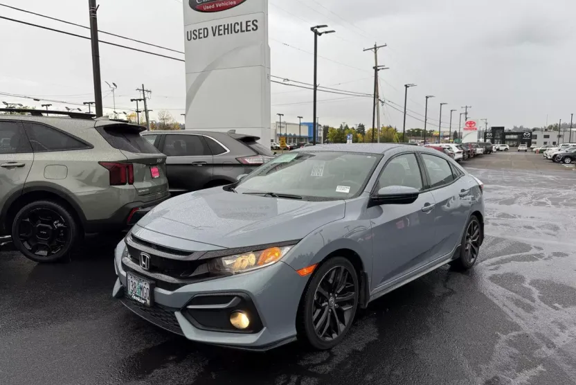 2020 Honda Civic Hatchback Sport photo 1