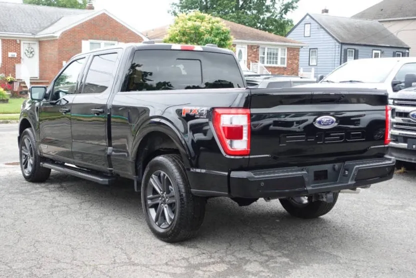 2023 Ford F-150 Lariat photo 1