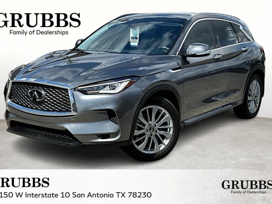 2023 Infiniti QX50 Luxe photo 1