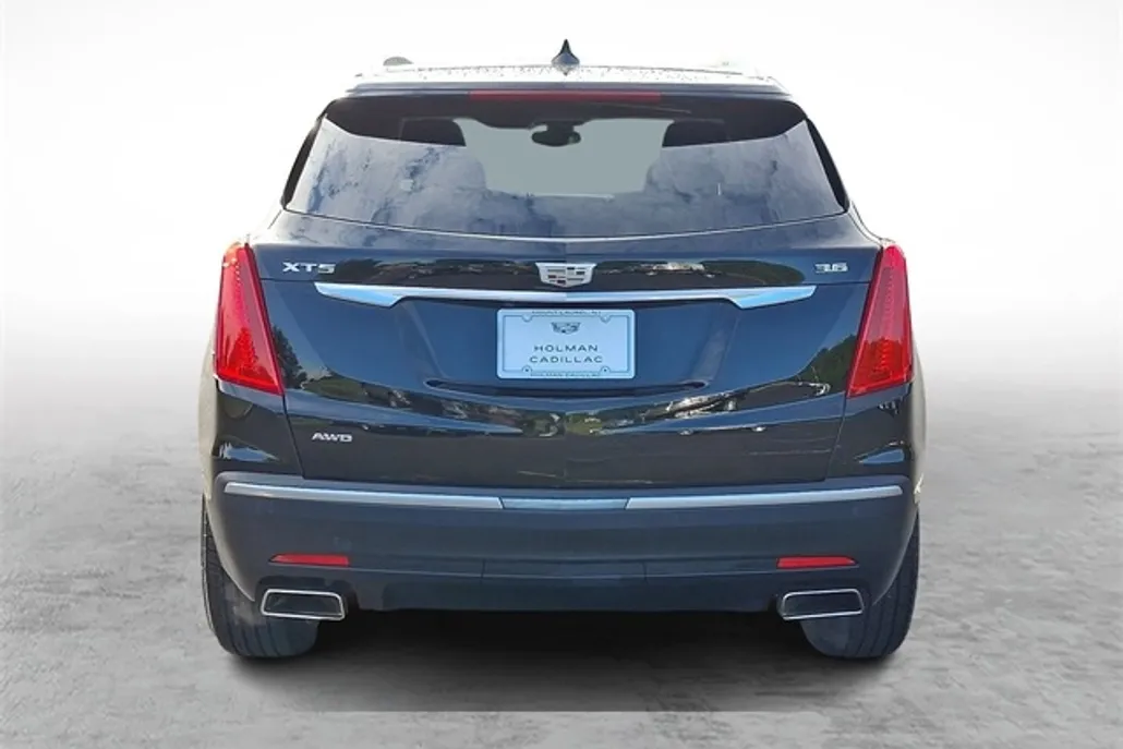 2018 Cadillac XT5 Luxury photo 1