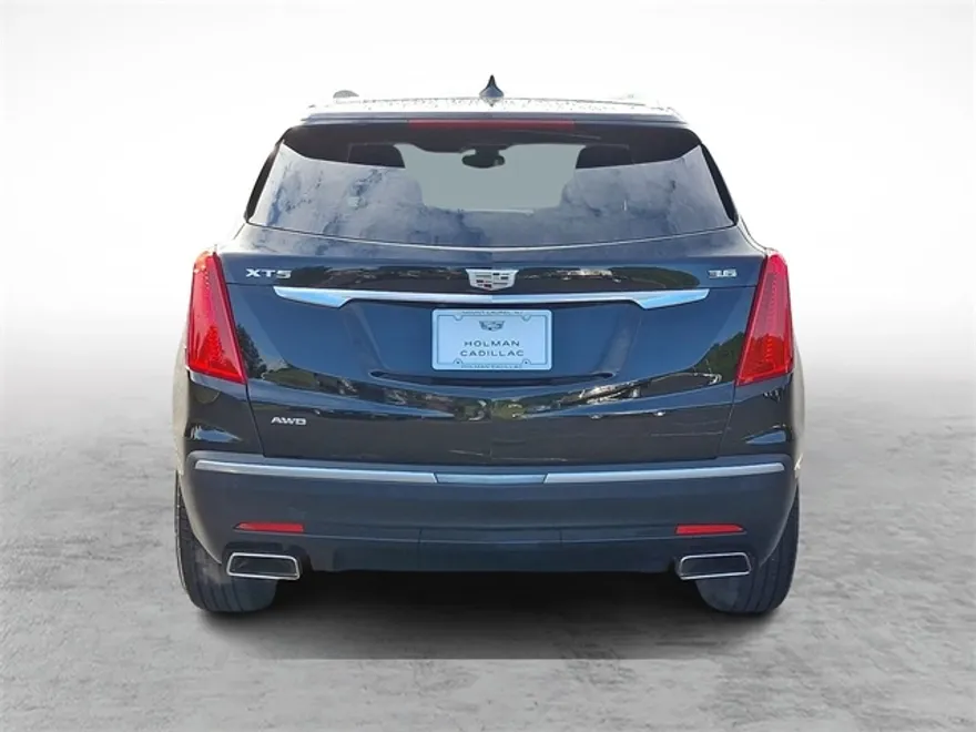 2018 Cadillac XT5 Luxury photo 1