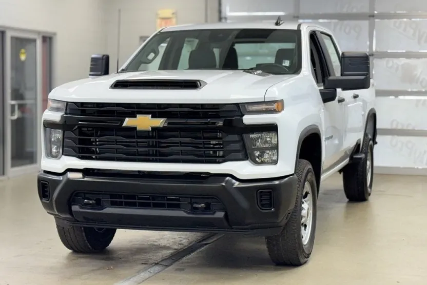2026 Chevrolet Silverado 2500HD Work Truck photo 1