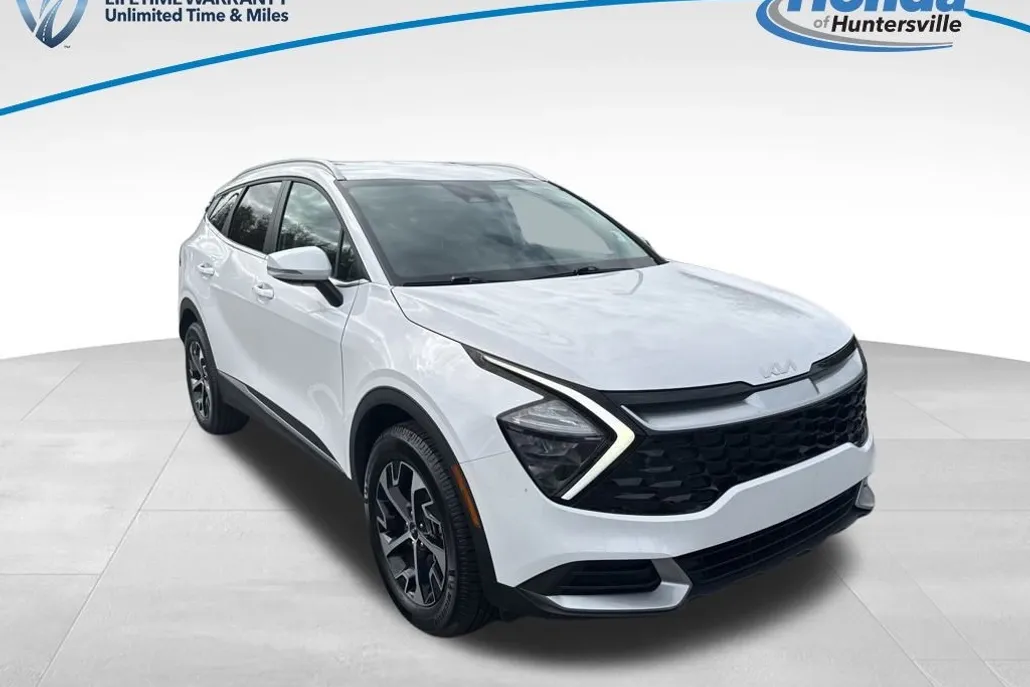 2023 Kia Sportage EX photo 1