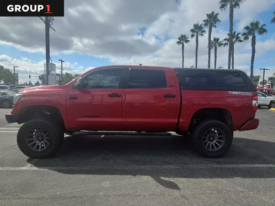 2021 Toyota Tundra SR5 CrewMax photo 1