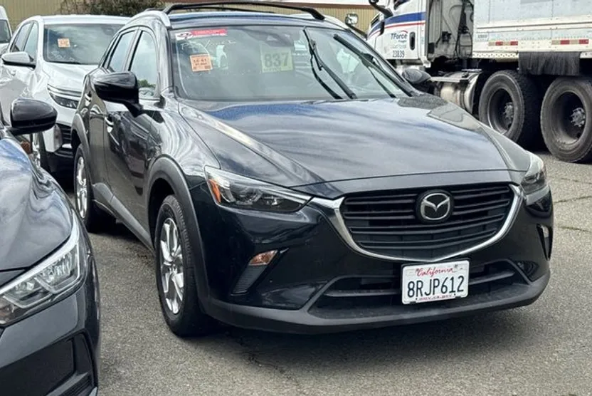 2020 Mazda CX-3 Sport photo 1