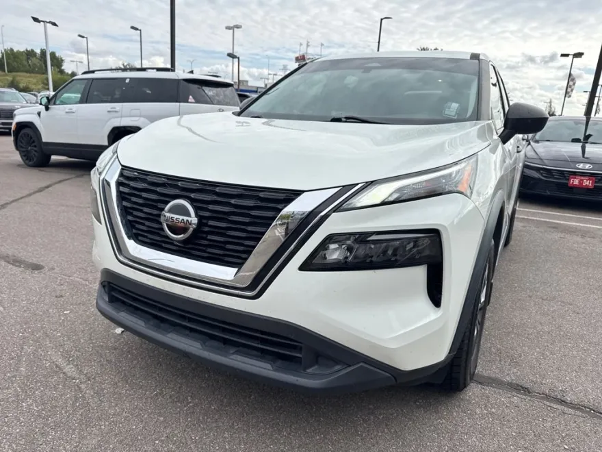 2021 Nissan Rogue S photo 1