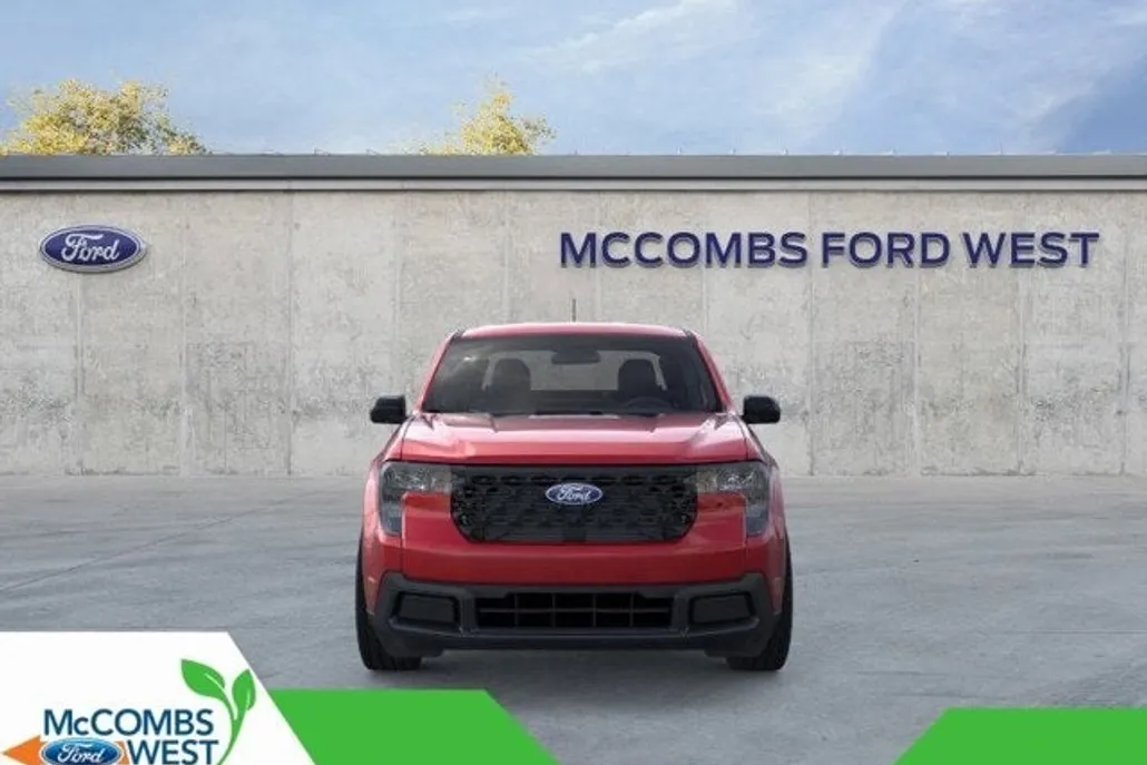 2025 Ford Maverick XLT photo 1