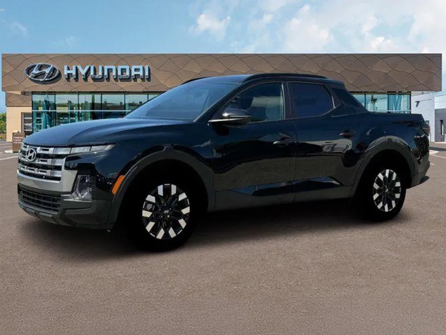 2025 Hyundai Santa Cruz SEL Activity photo 1