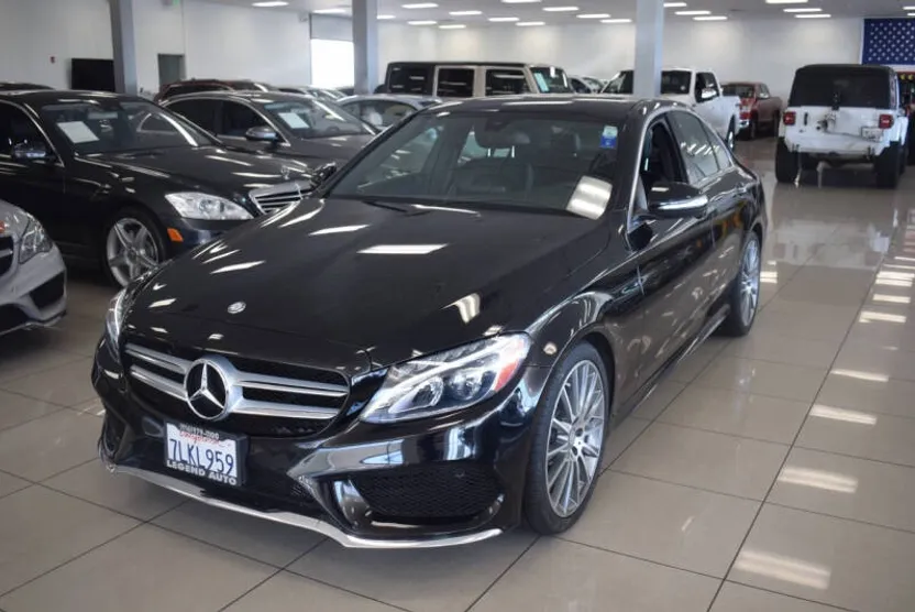 2015 Mercedes Benz C 300 photo 1