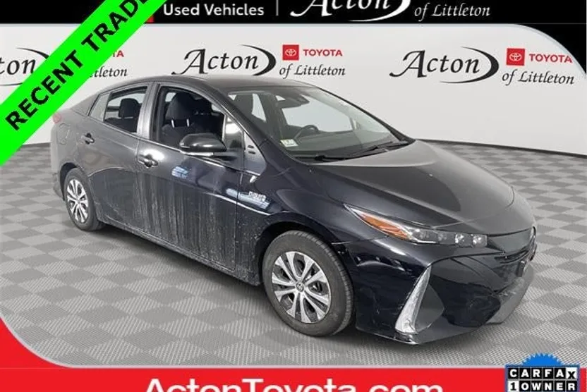 2021 Toyota Prius Prime LE photo 1