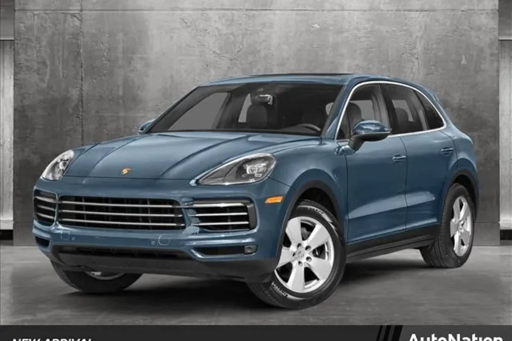 2024 Porsche Cayenne S photo 1