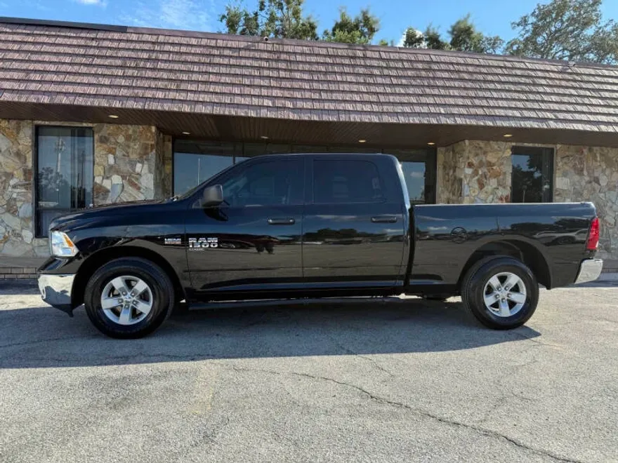 2020 Ram 1500 Classic SLT photo 1
