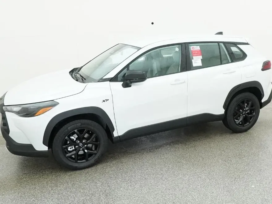 2026 Toyota Corolla Cross L photo 1