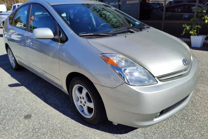 2005 Toyota Prius photo 1