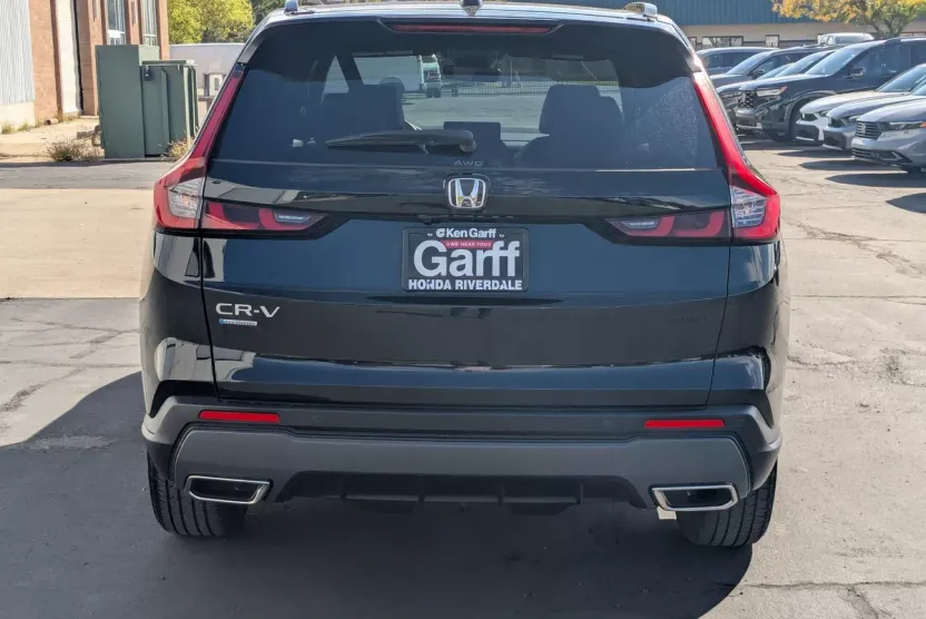 2025 Honda CR-V Hybrid Sport-L photo 1