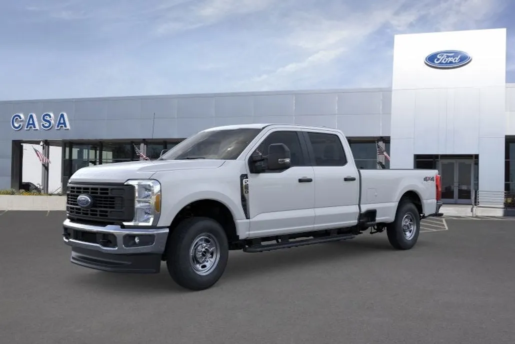 2025 Ford F-250 photo 1