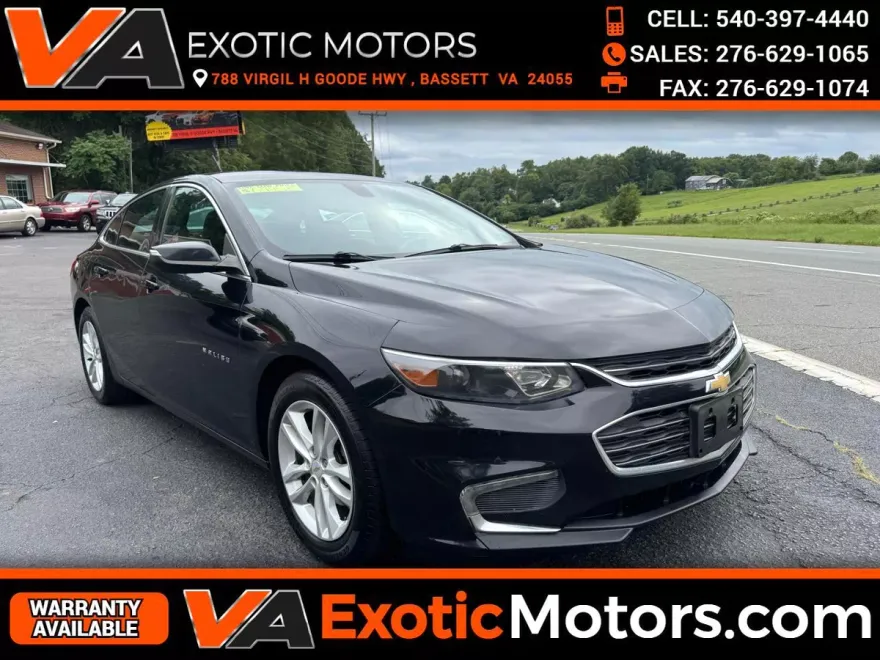 2017 Chevrolet Malibu 1LT photo 1