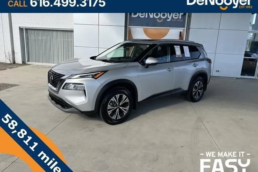 2021 Nissan Rogue SV photo 1