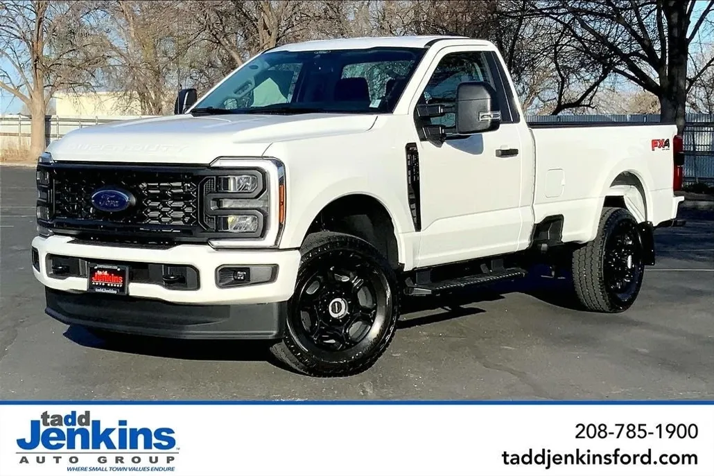 2025 Ford F-350 XL photo 1