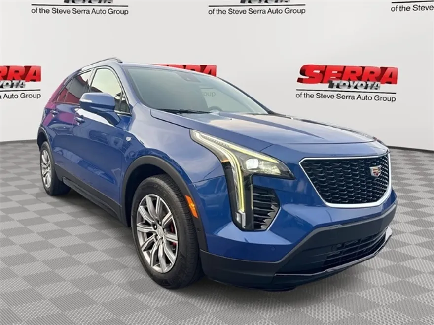 2021 Cadillac XT4 Sport photo 1