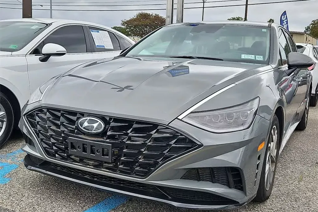 2023 Hyundai Sonata SEL photo 1