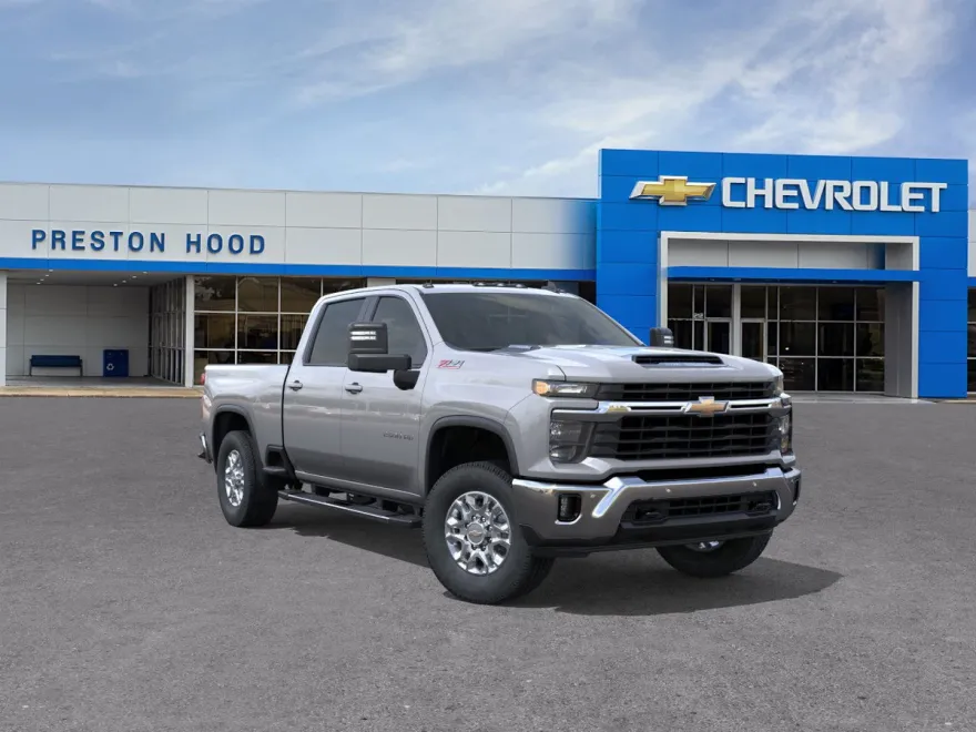 2025 Chevrolet Silverado 2500HD LT photo 1