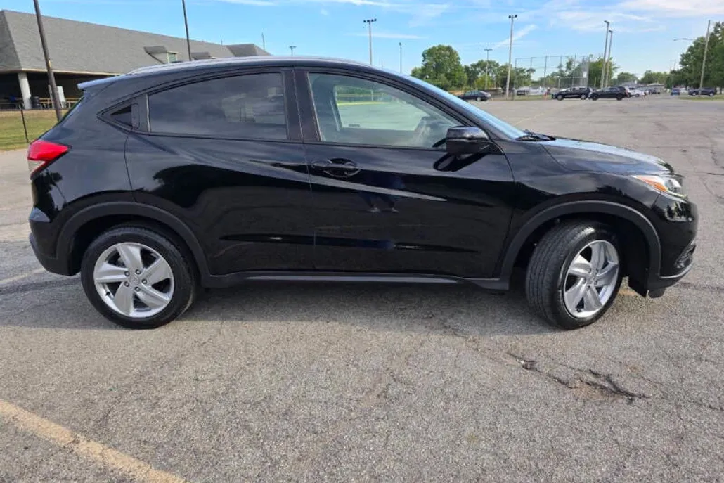 2019 Honda HR-V EX photo 1