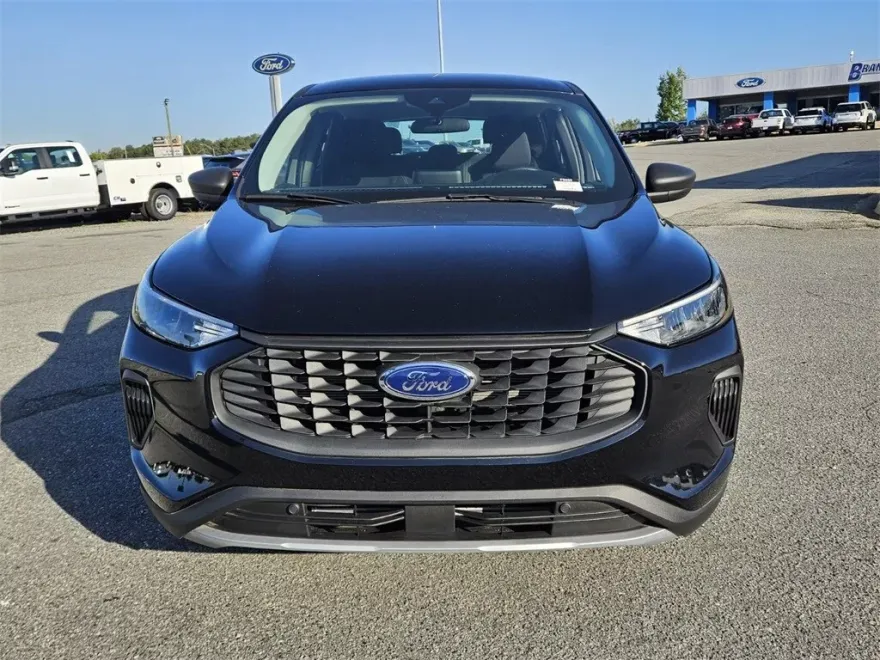 2024 Ford Escape Base photo 1