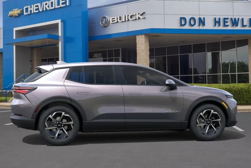 2026 Chevrolet Equinox EV 1LT photo 1