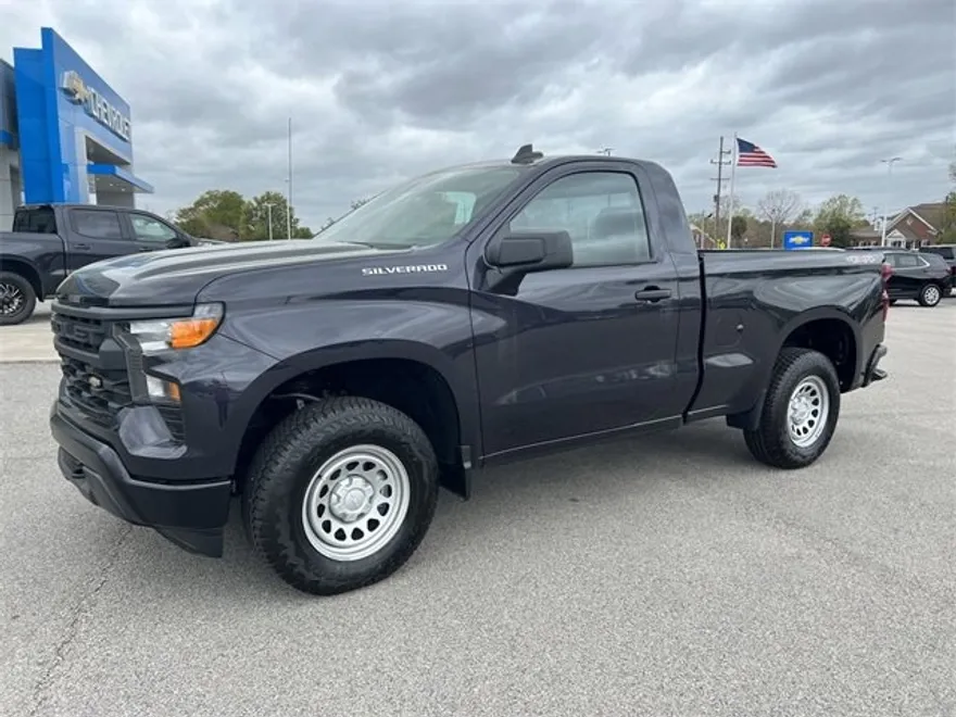 2024 Chevrolet Silverado 1500 photo 1