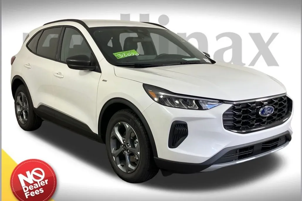 2025 Ford Escape ST-Line photo 1