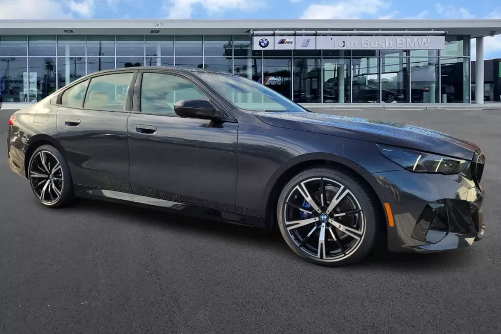 2026 Bmw 530i photo 1