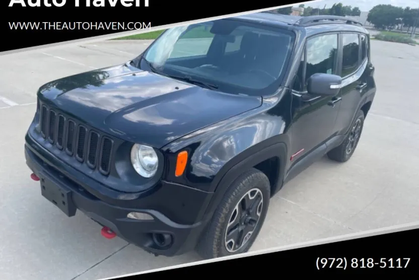 2016 Jeep Renegade Trailhawk photo 1