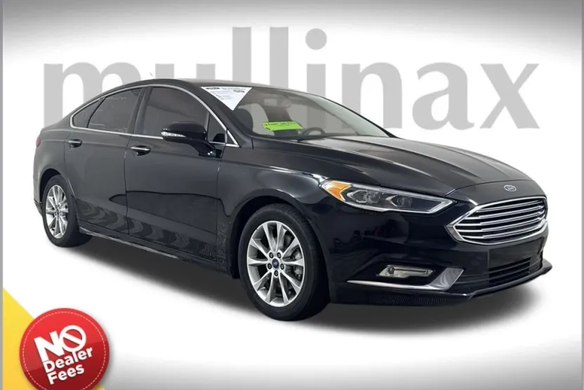 2017 Ford Fusion SE photo 1