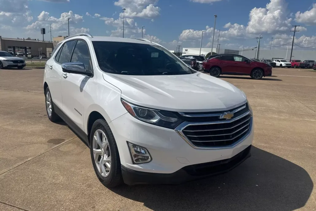 2020 Chevrolet Equinox Premier photo 1