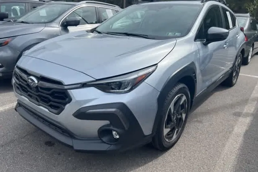 2024 Subaru Crosstrek Limited photo 1