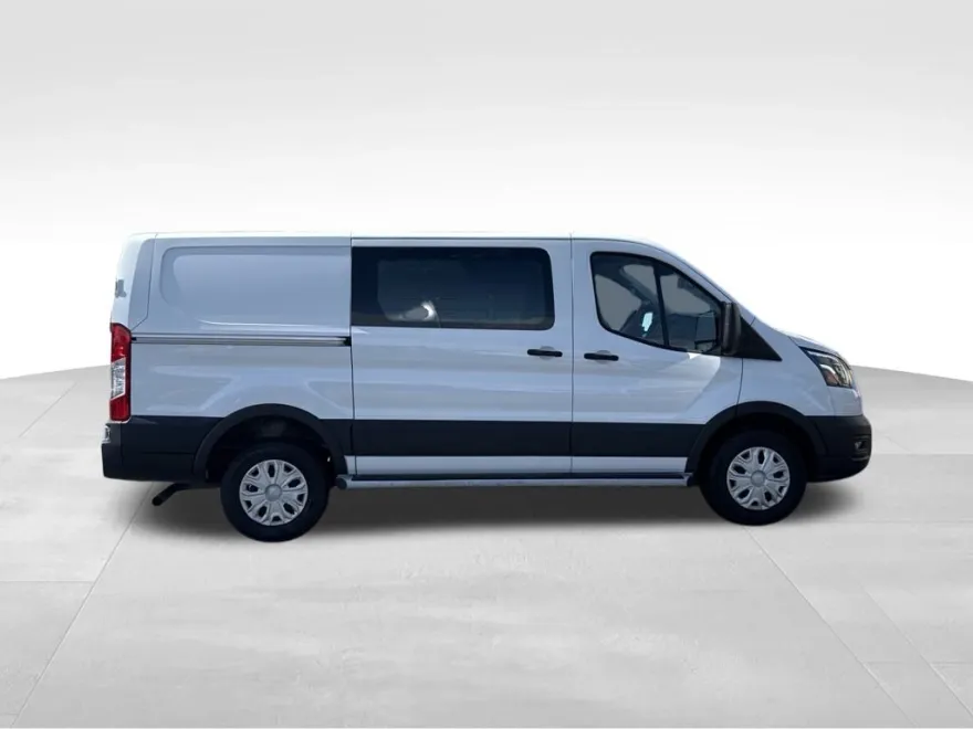 2023 Ford Transit photo 1