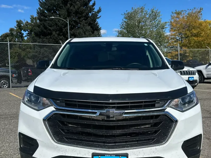 2021 Chevrolet Traverse 1LS photo 1
