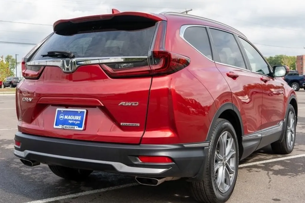 2022 Honda CR-V Touring photo 1