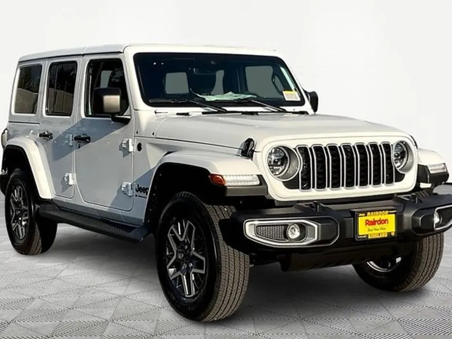 2025 Jeep Wrangler Sahara photo 1