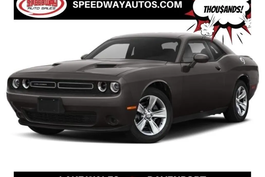 2021 Dodge Challenger SXT photo 1
