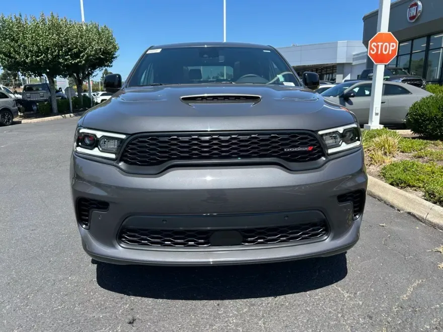 2025 Dodge Durango R/T Plus photo 1
