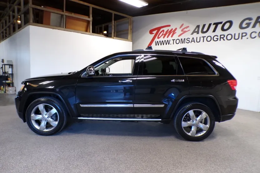 2013 Jeep Grand Cherokee Limited photo 1