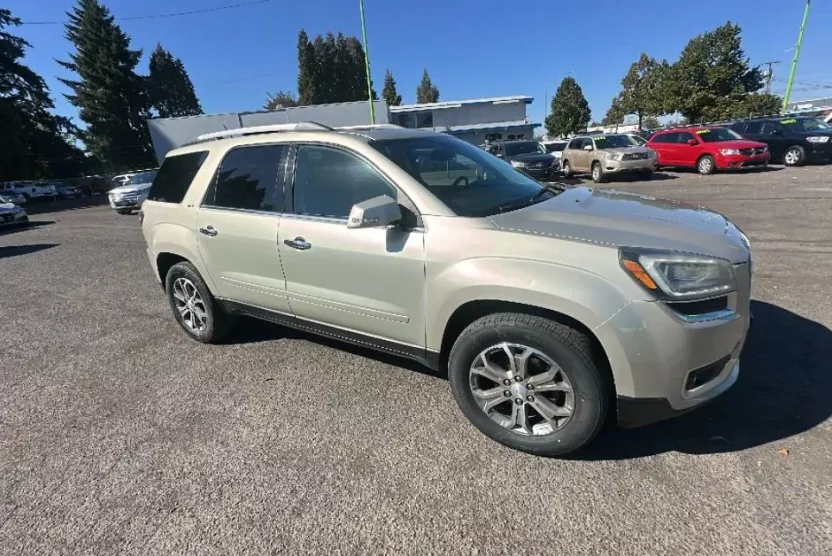 2015 Gmc Acadia SLT photo 1