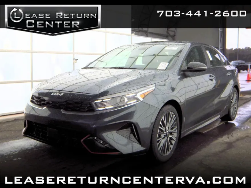 2024 Kia Forte GT-Line photo 1